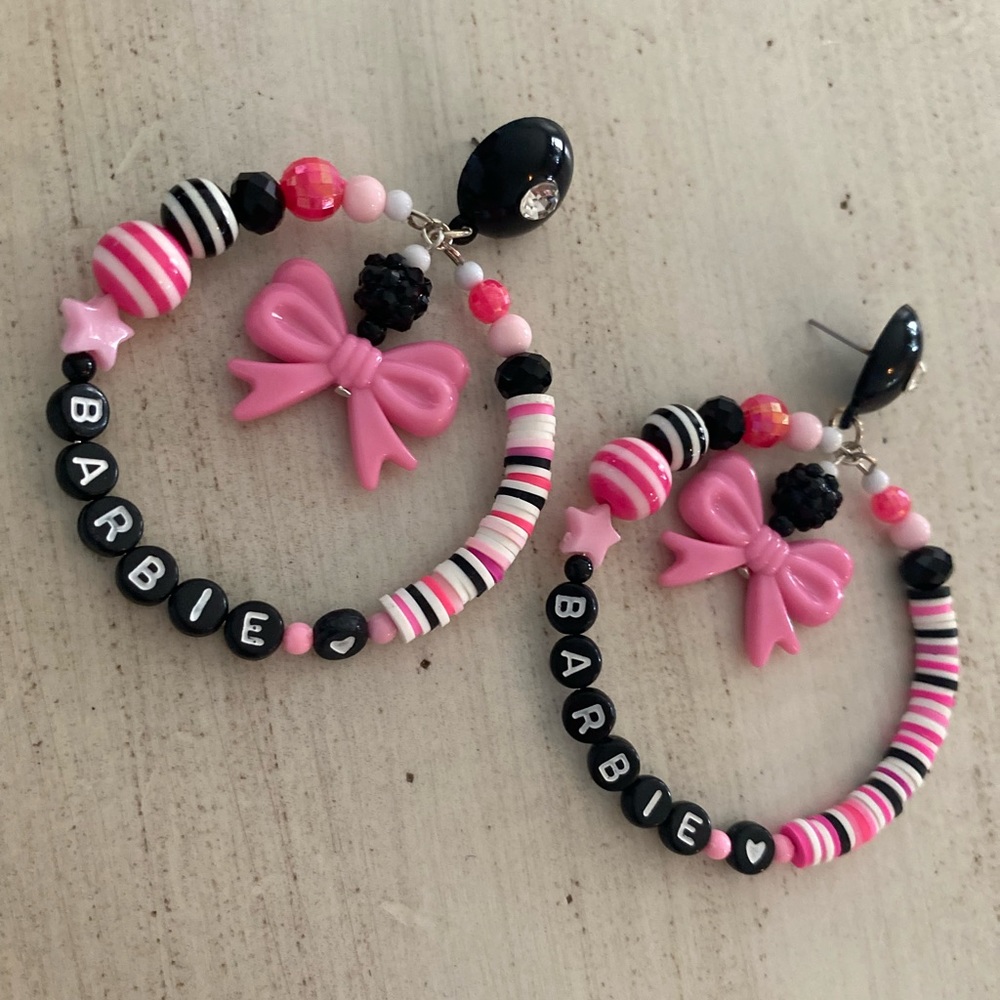 Barbie pink black heart Ken love  hoop rose black pink glam earrings doll dream - Picture 2 of 3